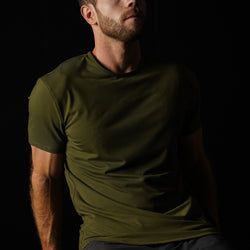 T-SHIRT LUXXFORM À MANCHES COURTES